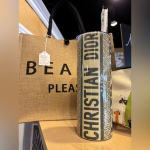 Leopard Tumbler 20 Oz Lid And Straw New!